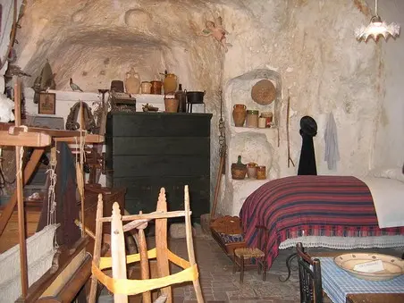 casa grotta di vico solitario matera