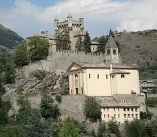 panorama di St. Pierre in Val d'Aosta