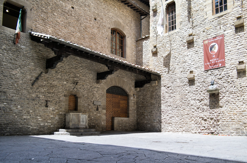 Visitare la Casa di Dante a Firenze