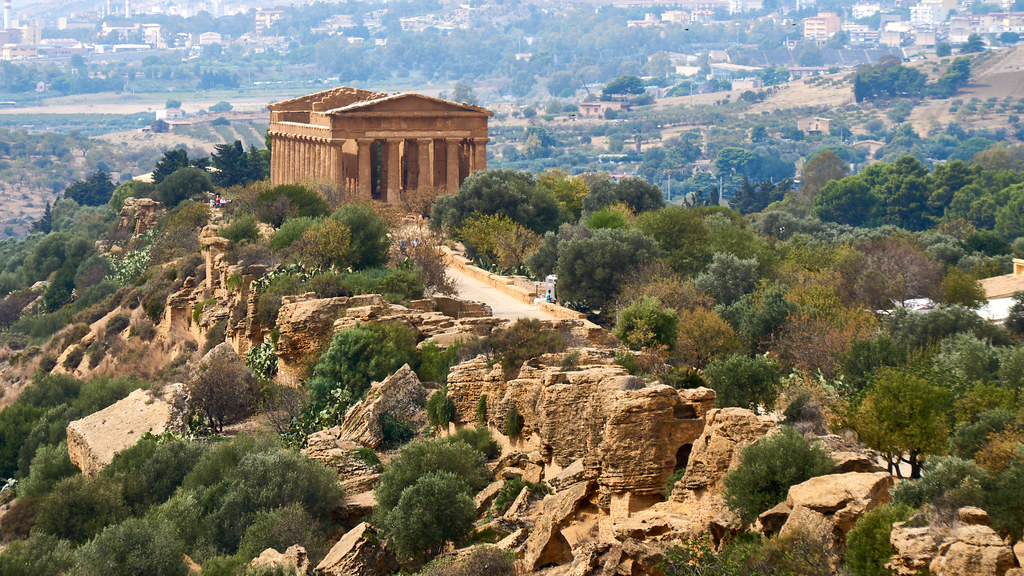 I quartieri di Agrigento: guida turistica e pratica