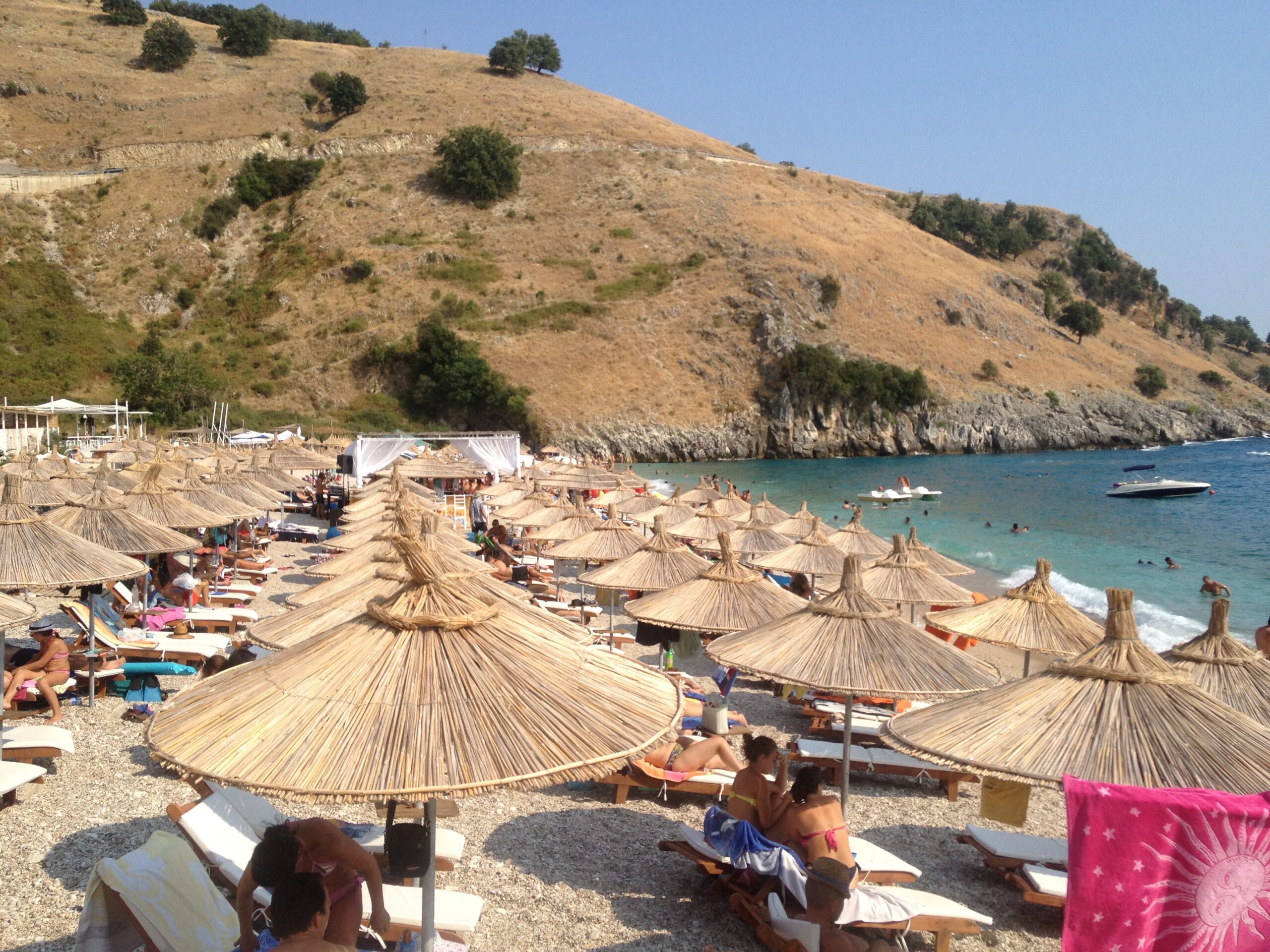 File:Llamani beach Saranda Albania 2013 09 12 13 11.jpg