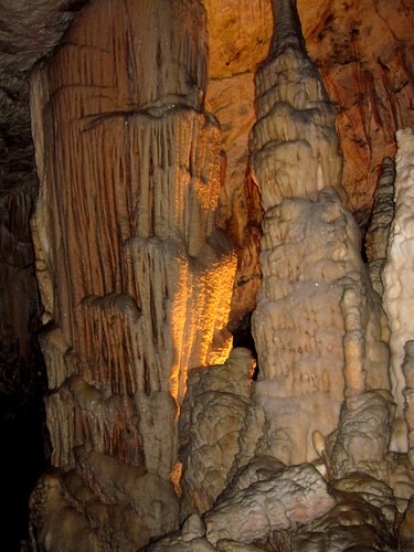 interno delle grotte di postumia